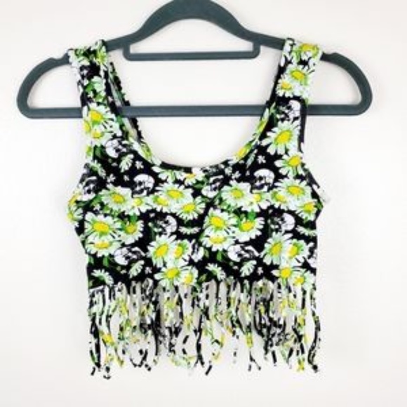 Hot Topic Fringe Crop Top Daisy Skull - Picture 5 of 5